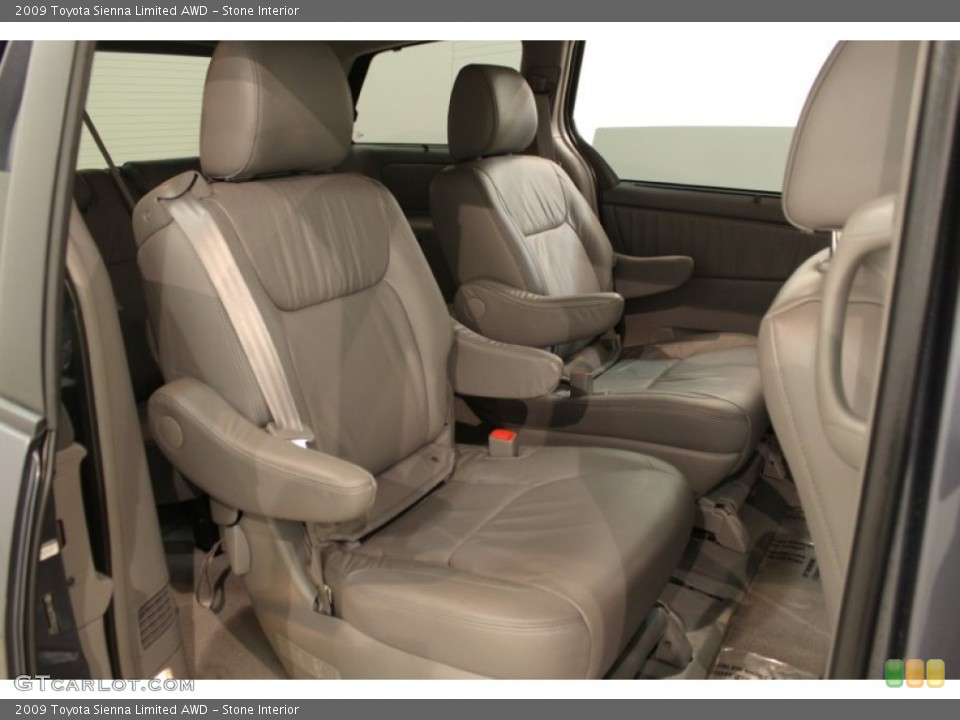Stone Interior Photo for the 2009 Toyota Sienna Limited AWD #55366479