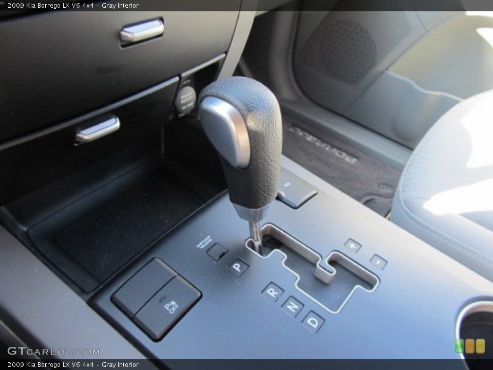 Gray Interior Transmission for the 2009 Kia Borrego LX V6 4x4 #55375440