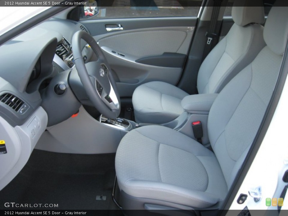 Gray Interior Photo for the 2012 Hyundai Accent SE 5 Door #55383171