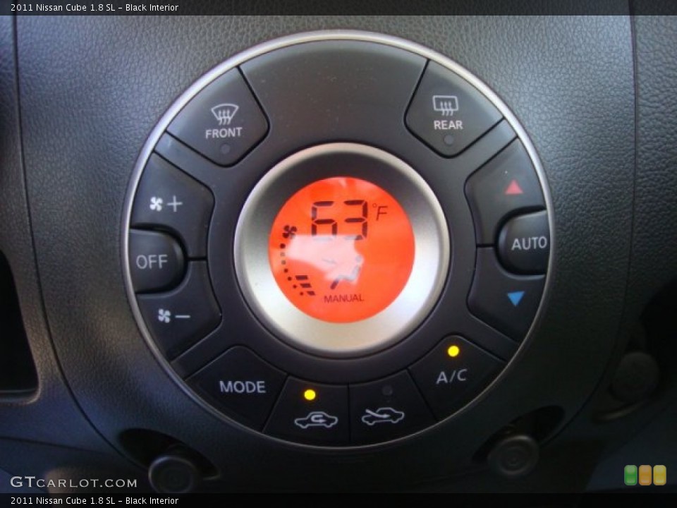 Black Interior Controls for the 2011 Nissan Cube 1.8 SL #55387452