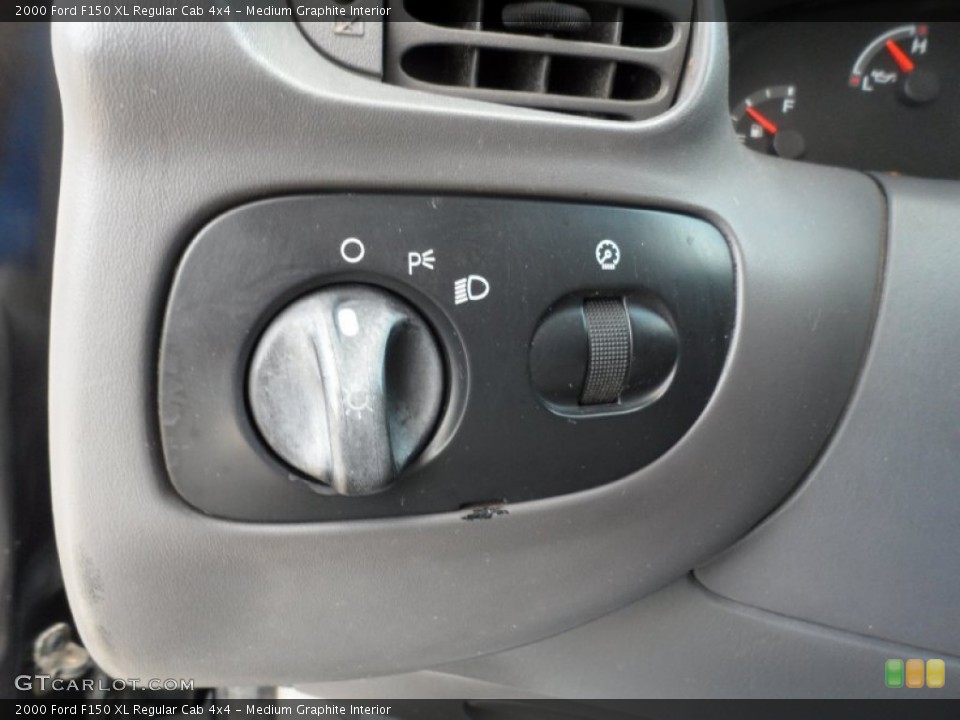 Medium Graphite Interior Controls for the 2000 Ford F150 XL Regular Cab 4x4 #55393527