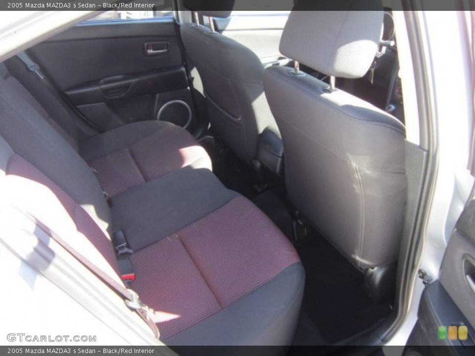 Black/Red Interior Photo for the 2005 Mazda MAZDA3 s Sedan #55394812