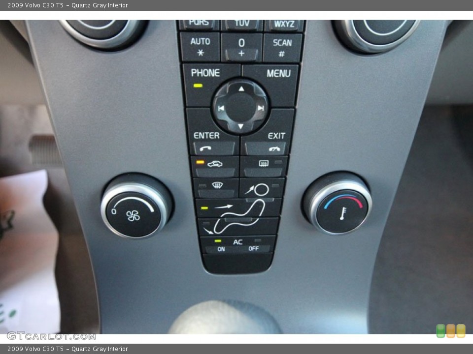 Quartz Gray Interior Controls for the 2009 Volvo C30 T5 #55403028