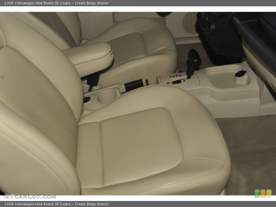 Cream Beige Interior Photo for the 2008 Volkswagen New Beetle SE Coupe #55404225
