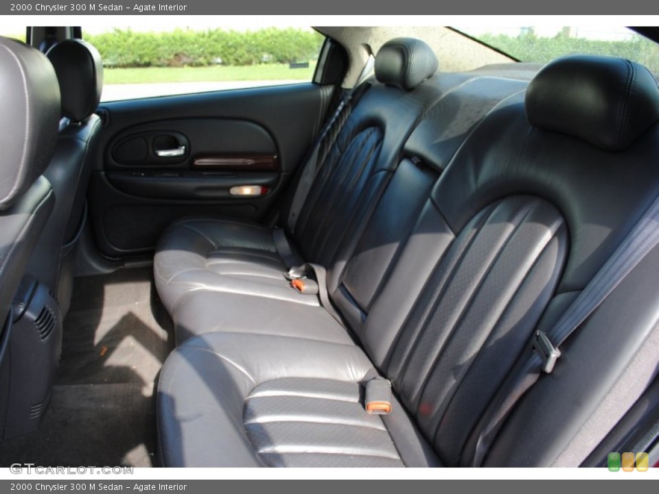 Agate Interior Photo for the 2000 Chrysler 300 M Sedan #55408305