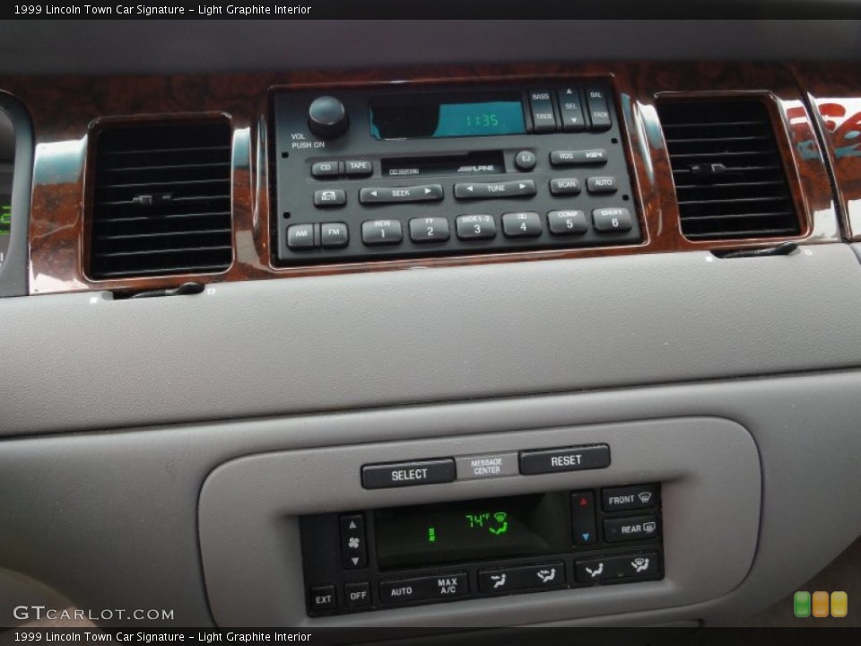 Light Graphite Interior Controls for the 1999 Lincoln Town Car Signature #55410057