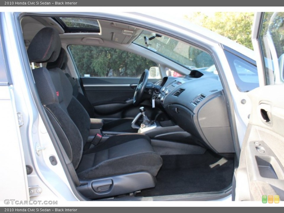 Black Interior Photo for the 2010 Honda Civic Si Sedan #55413972