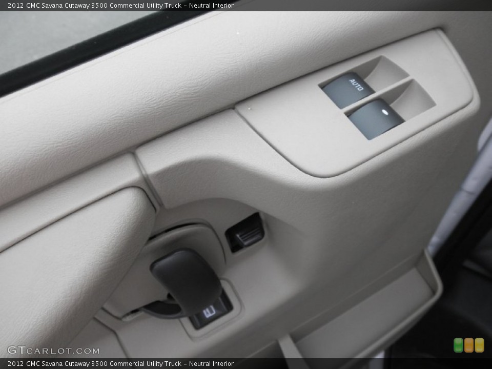 Neutral Interior Controls for the 2012 GMC Savana Cutaway 3500 Commercial Utility Truck #55415802