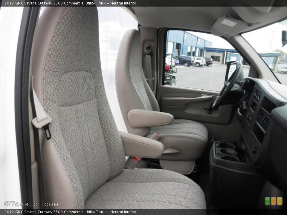 Neutral Interior Photo for the 2012 GMC Savana Cutaway 3500 Commercial Utility Truck #55415829