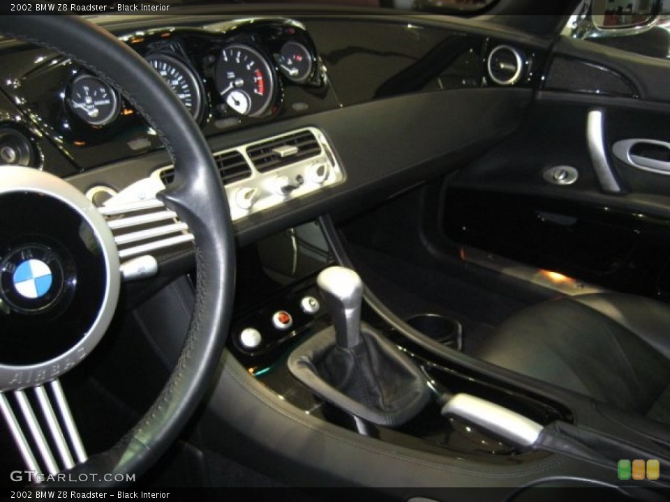 Black Interior Transmission for the 2002 BMW Z8 Roadster #55416198