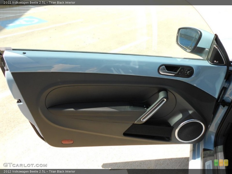 Titan Black Interior Door Panel for the 2012 Volkswagen Beetle 2.5L #55417925