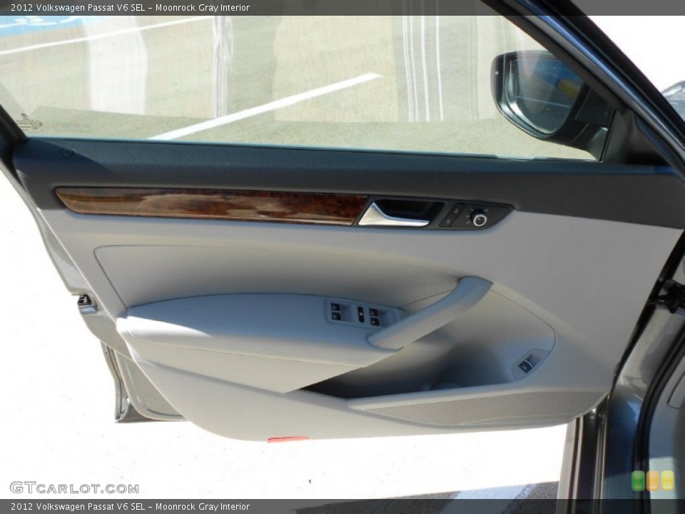 Moonrock Gray Interior Door Panel for the 2012 Volkswagen Passat V6 SEL #55418781