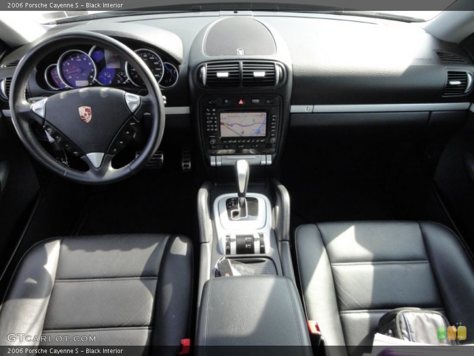 Black Interior Dashboard for the 2006 Porsche Cayenne S #55423954