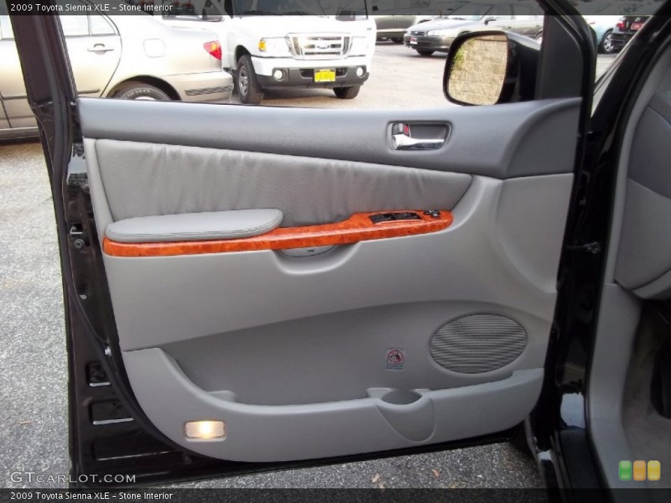 Stone Interior Door Panel for the 2009 Toyota Sienna XLE #55425939