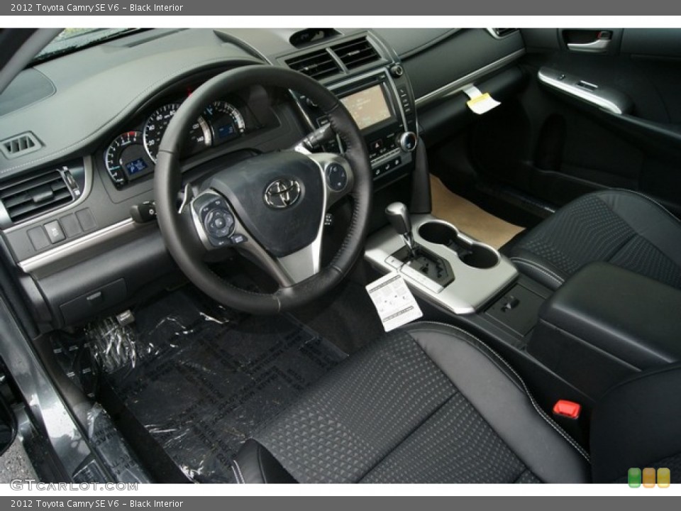 Black Interior Photo for the 2012 Toyota Camry SE V6 #55427559