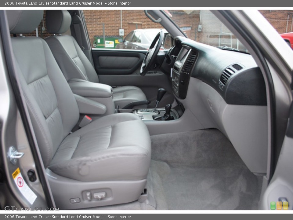 Stone Interior Photo for the 2006 Toyota Land Cruiser  #55439349