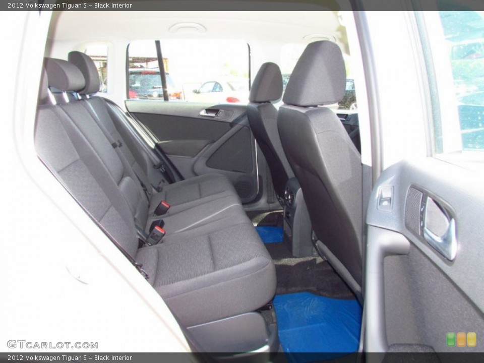 Black Interior Photo for the 2012 Volkswagen Tiguan S #55452497