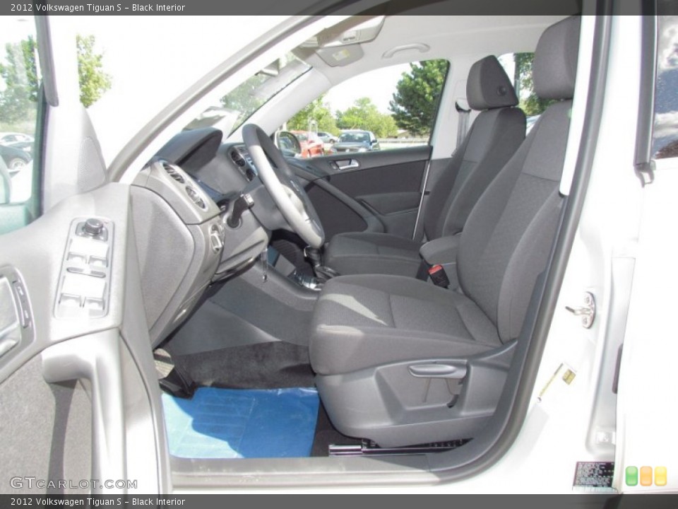 Black Interior Photo for the 2012 Volkswagen Tiguan S #55453154
