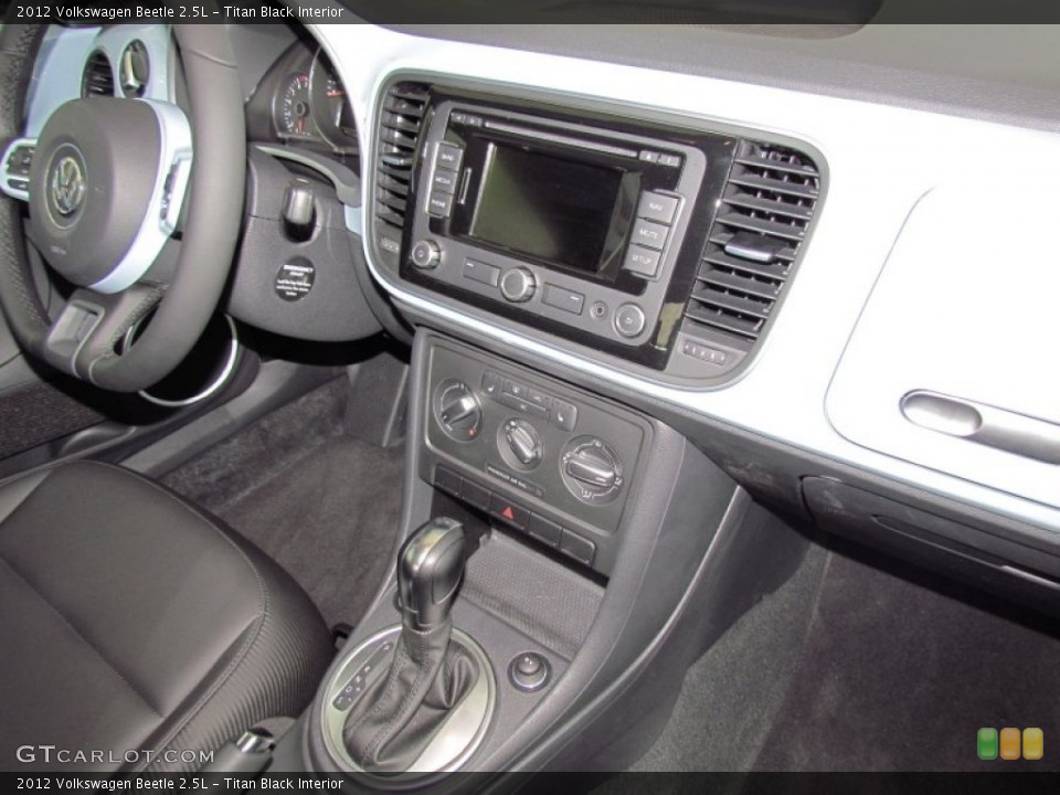 Titan Black Interior Dashboard for the 2012 Volkswagen Beetle 2.5L #55453400