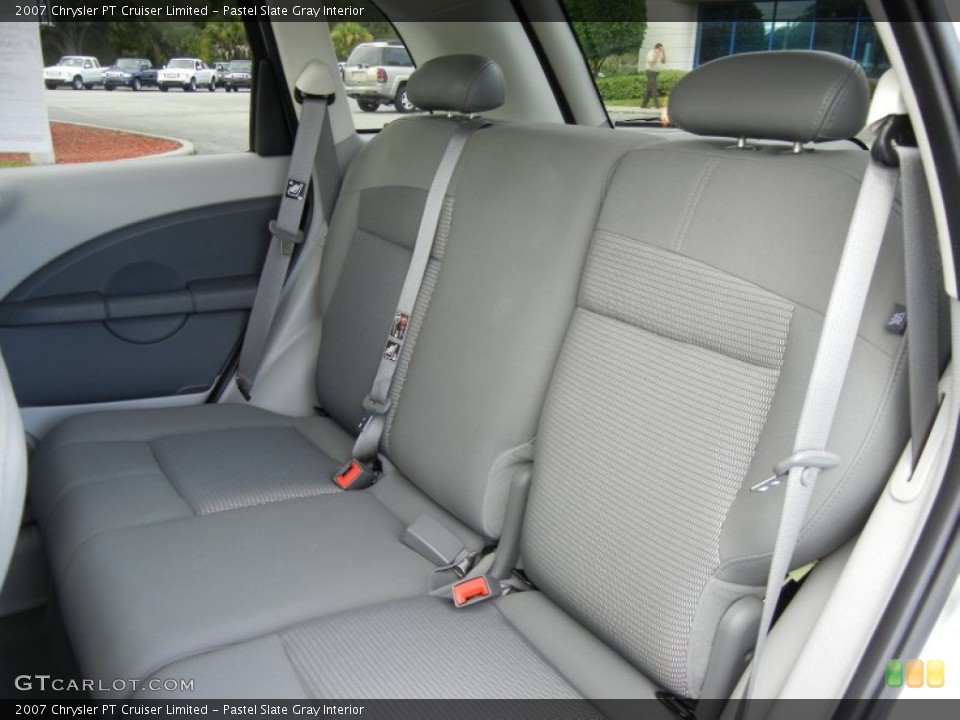 Pastel Slate Gray Interior Photo for the 2007 Chrysler PT Cruiser Limited #55457757