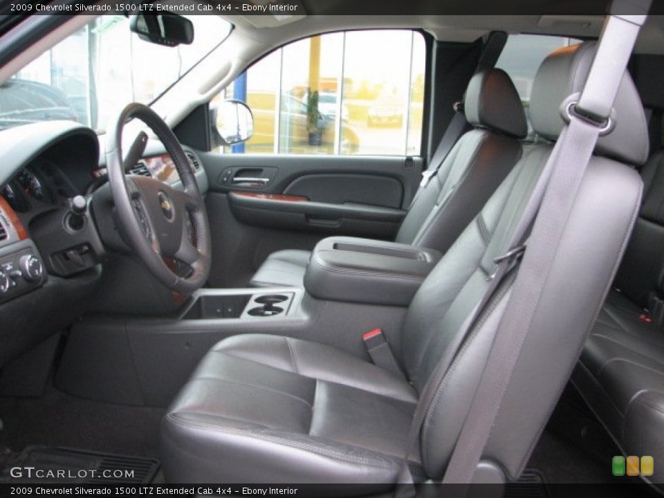 Ebony Interior Photo for the 2009 Chevrolet Silverado 1500 LTZ Extended Cab 4x4 #55461758