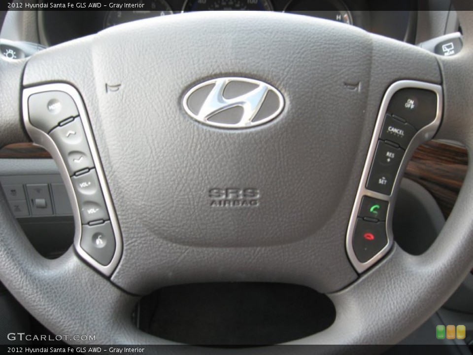 Gray Interior Controls for the 2012 Hyundai Santa Fe GLS AWD #55463714