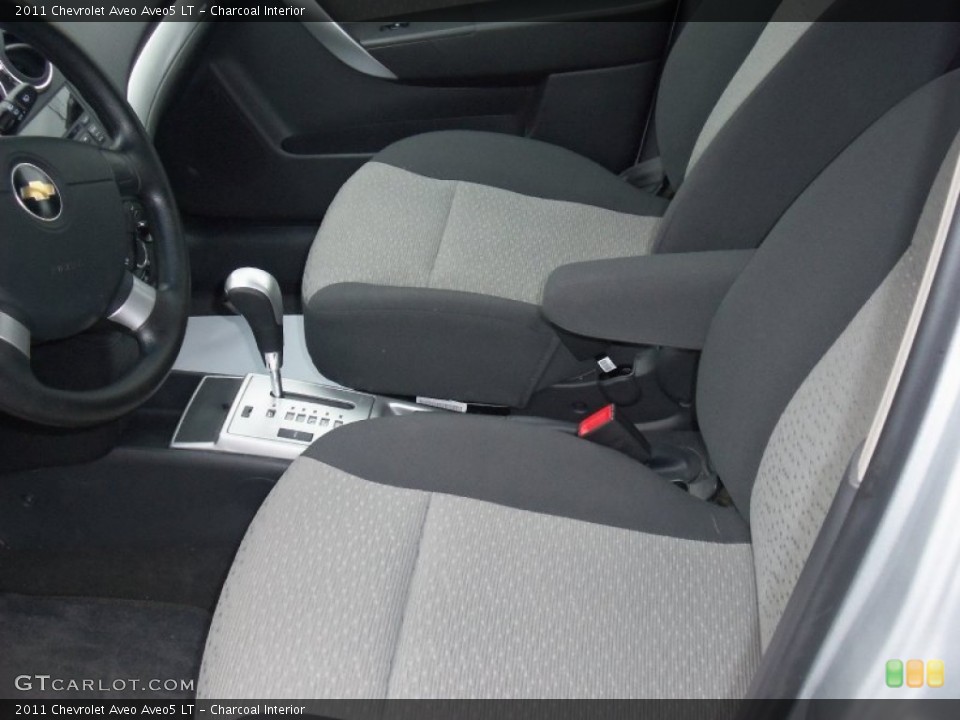 Charcoal Interior Photo for the 2011 Chevrolet Aveo Aveo5 LT #55472912