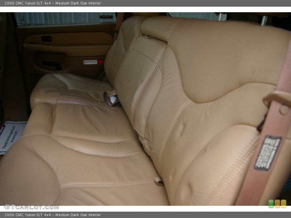 Medium Dark Oak Interior Photo for the 2000 GMC Yukon SLT 4x4 #55473344
