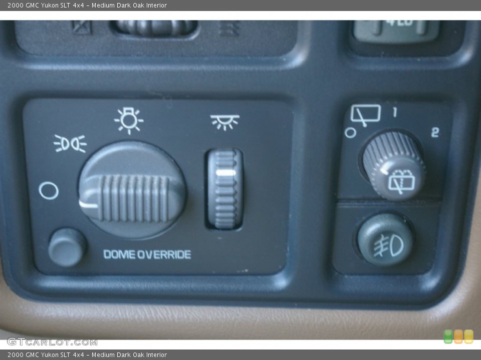 Medium Dark Oak Interior Controls for the 2000 GMC Yukon SLT 4x4 #55473401