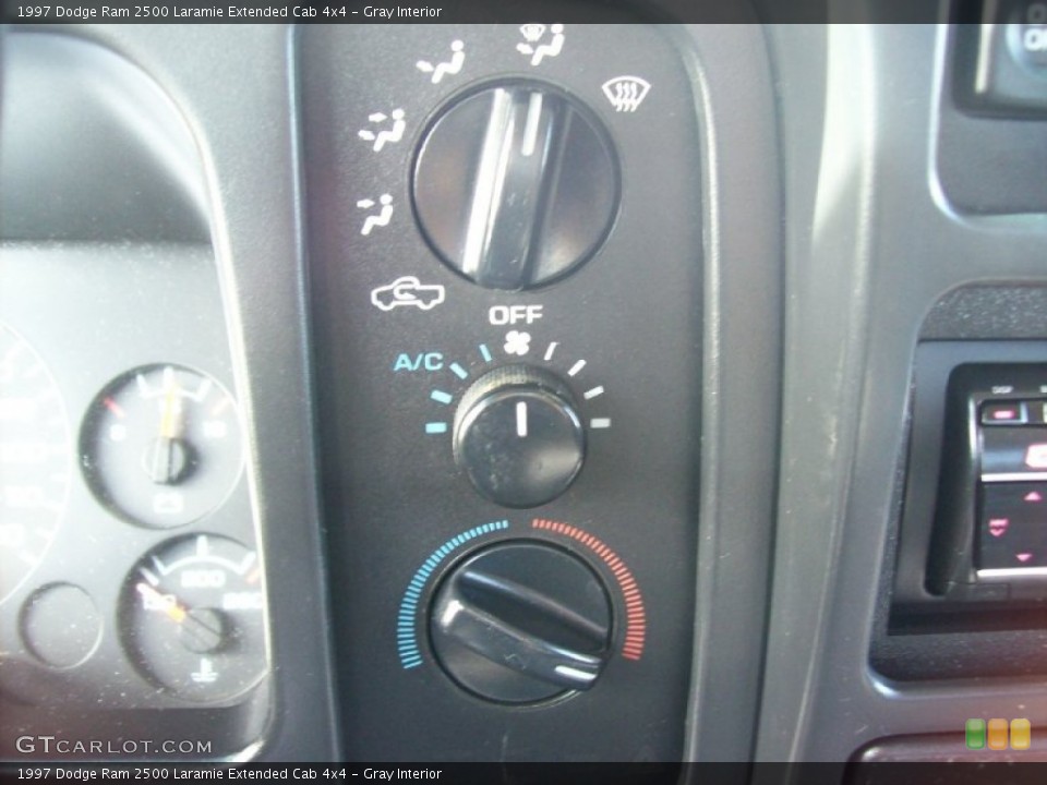 Gray Interior Controls for the 1997 Dodge Ram 2500 Laramie Extended Cab 4x4 #55473647
