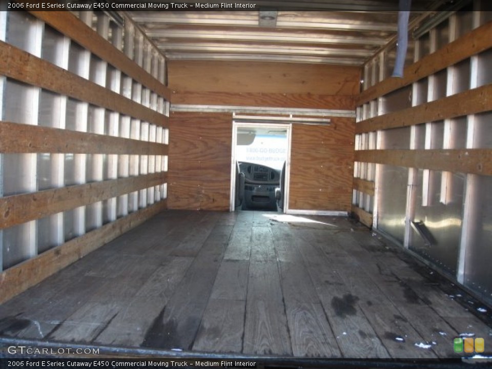 Medium Flint Interior Trunk for the 2006 Ford E Series Cutaway E450 Commercial Moving Truck #55475123
