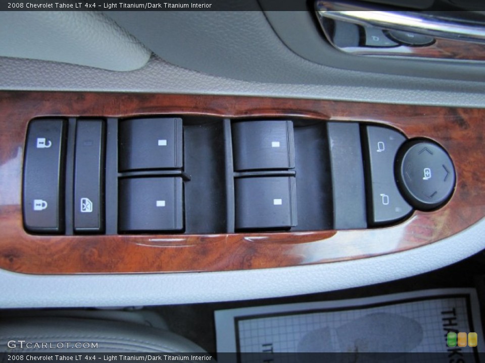 Light Titanium/Dark Titanium Interior Controls for the 2008 Chevrolet Tahoe LT 4x4 #55476680