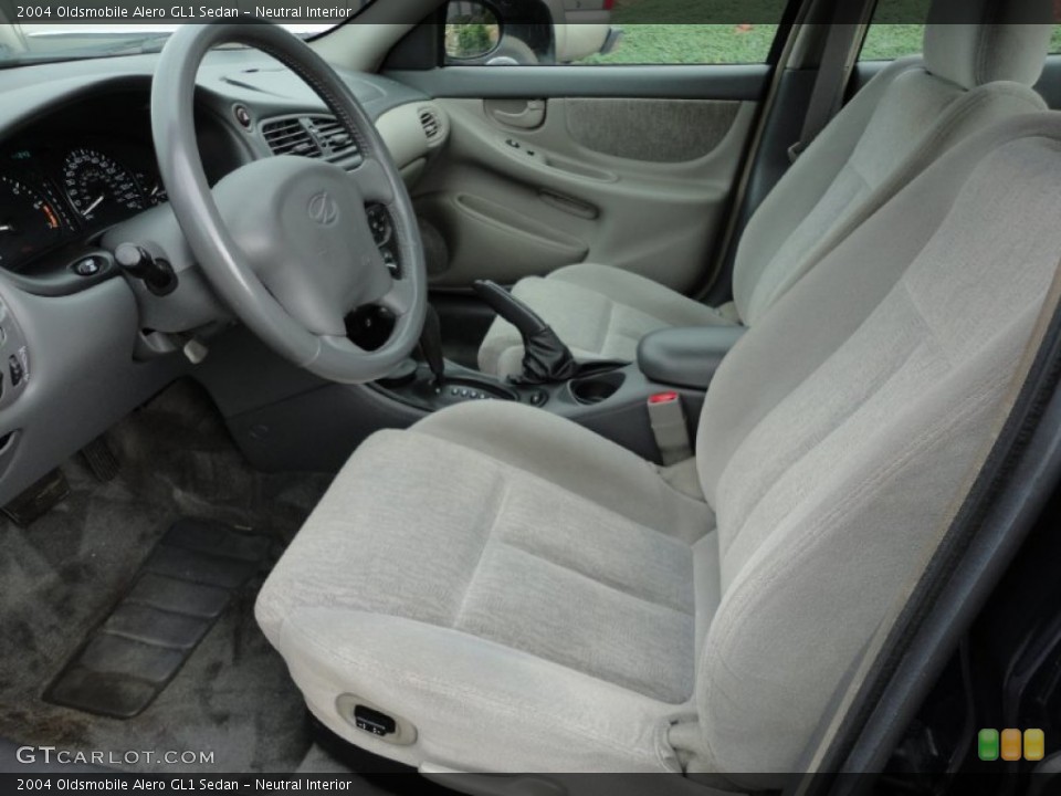 Neutral Interior Photo for the 2004 Oldsmobile Alero GL1 Sedan #55477817