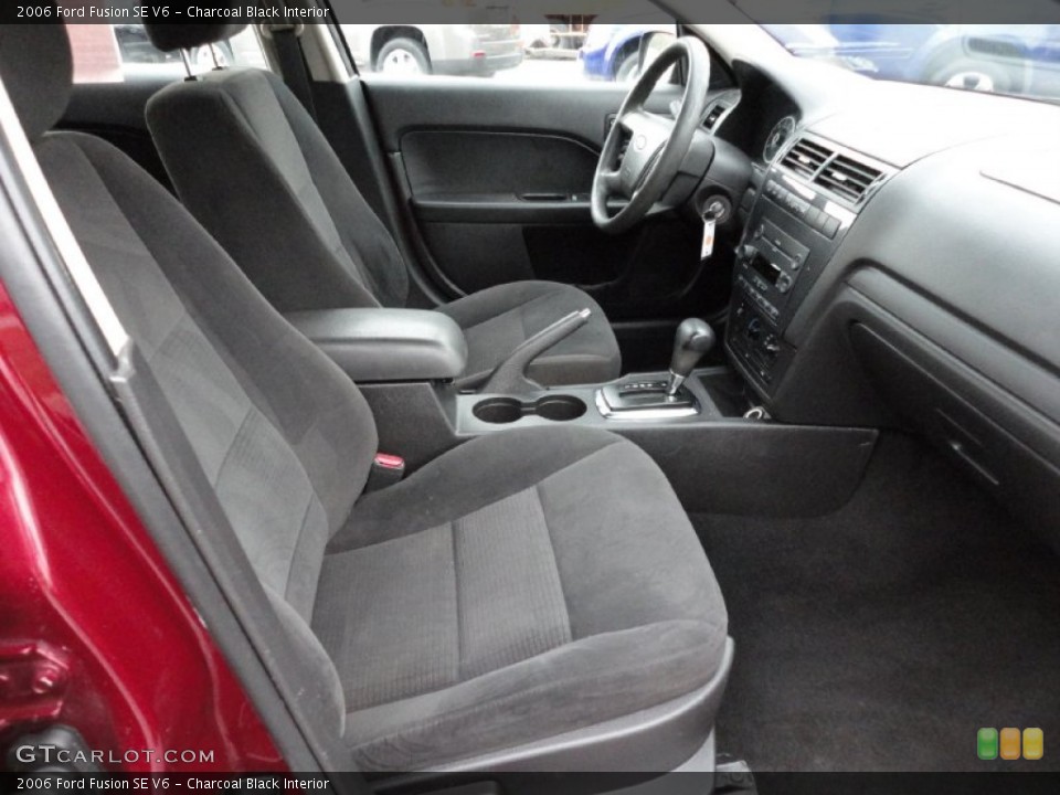 Charcoal Black Interior Photo for the 2006 Ford Fusion SE V6 #55478237