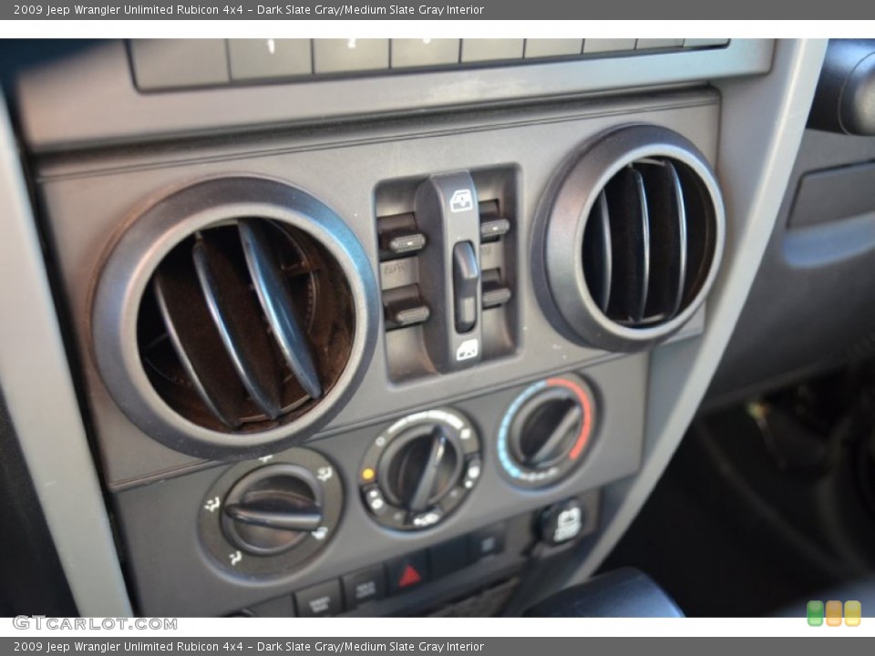 Dark Slate Gray/Medium Slate Gray Interior Controls for the 2009 Jeep Wrangler Unlimited Rubicon 4x4 #55480646