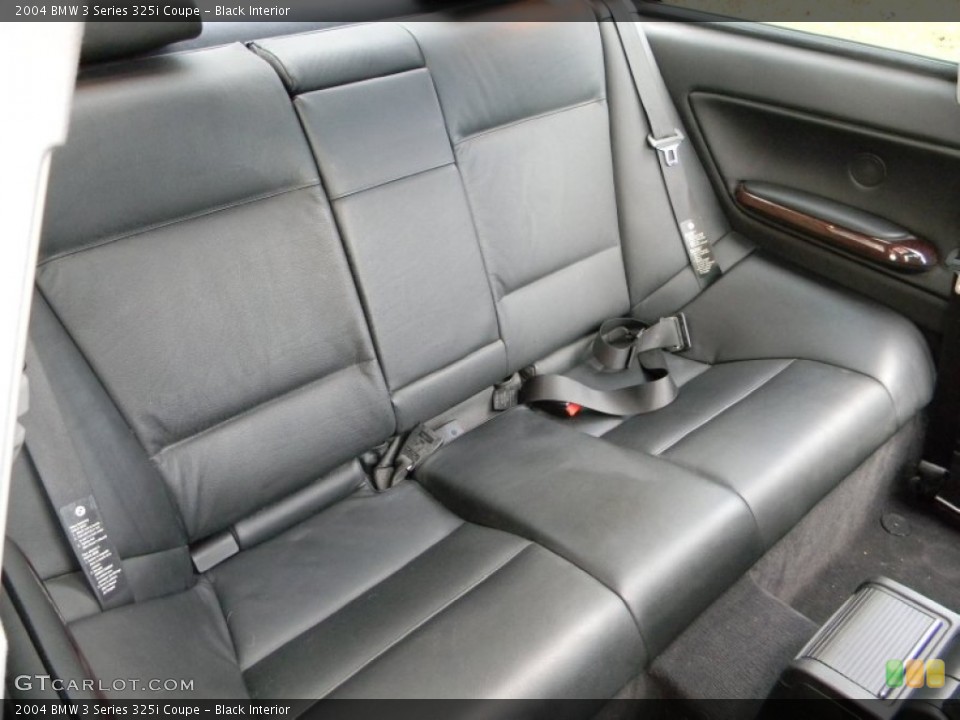 Black Interior Photo for the 2004 BMW 3 Series 325i Coupe #55488753