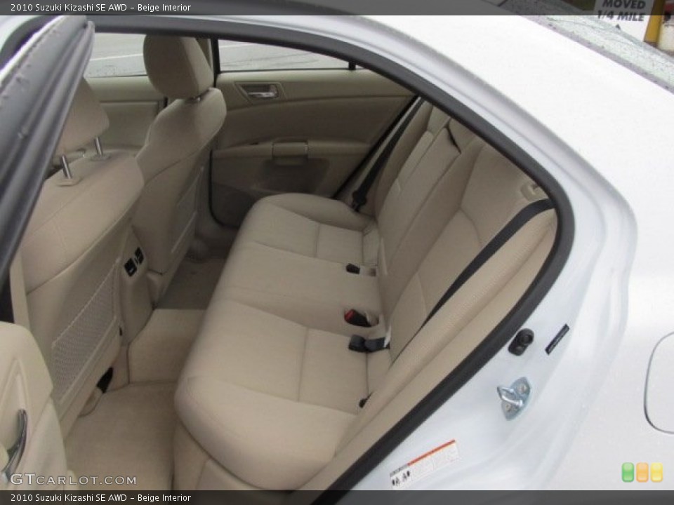 Beige Interior Photo for the 2010 Suzuki Kizashi SE AWD #55494605