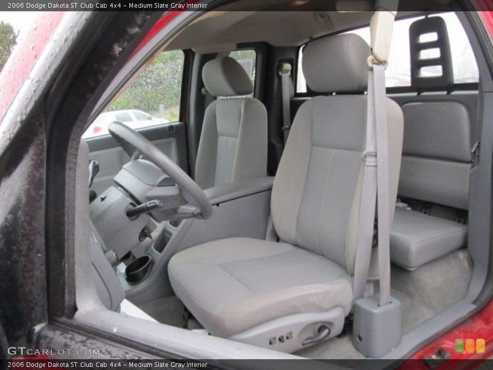 Medium Slate Gray Interior Photo for the 2006 Dodge Dakota ST Club Cab 4x4 #55495751
