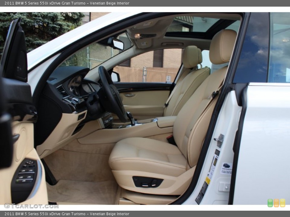 Venetian Beige Interior Photo for the 2011 BMW 5 Series 550i xDrive Gran Turismo #55507859