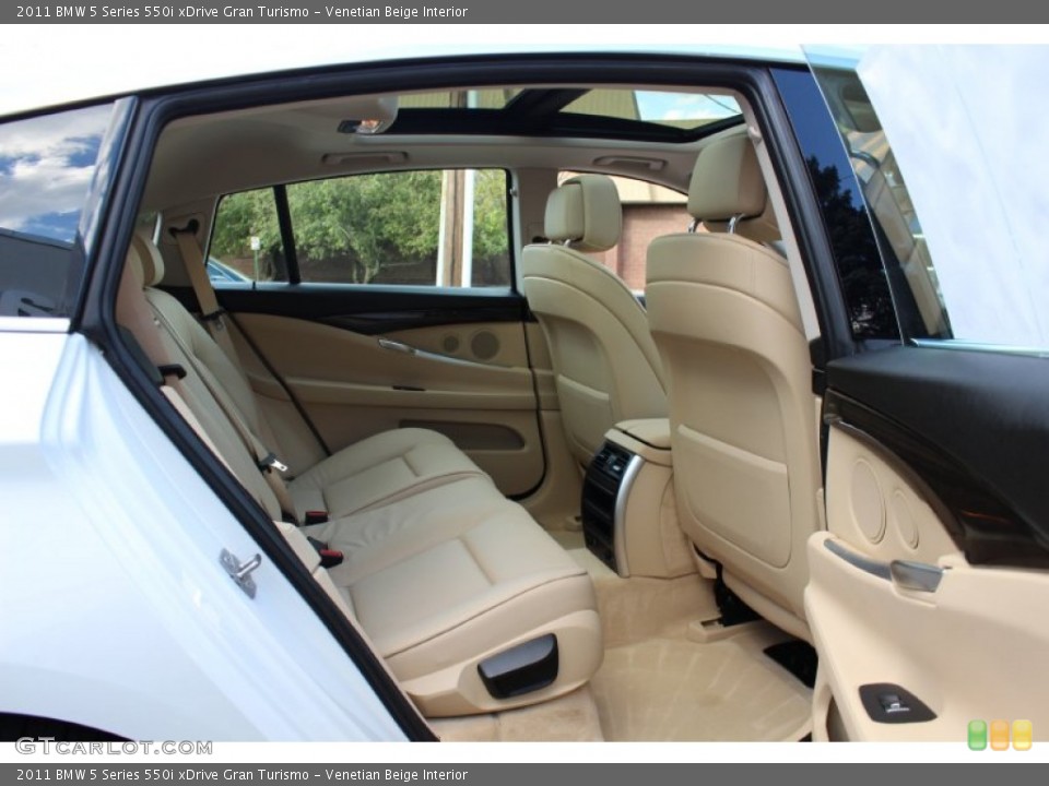 Venetian Beige Interior Photo for the 2011 BMW 5 Series 550i xDrive Gran Turismo #55507973