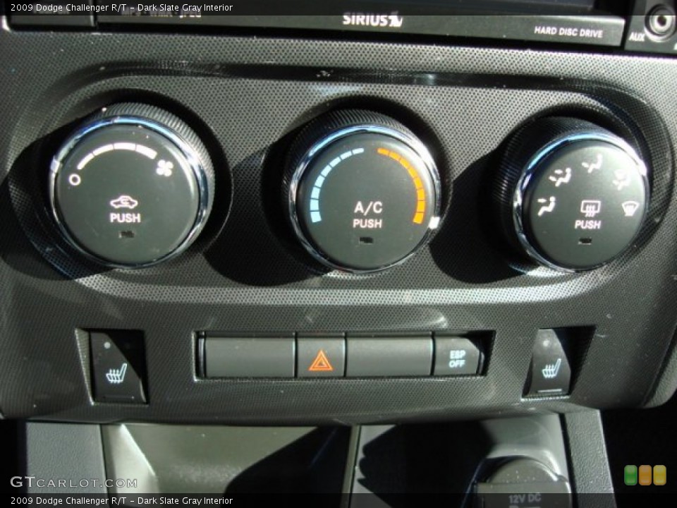 Dark Slate Gray Interior Controls for the 2009 Dodge Challenger R/T #55510628