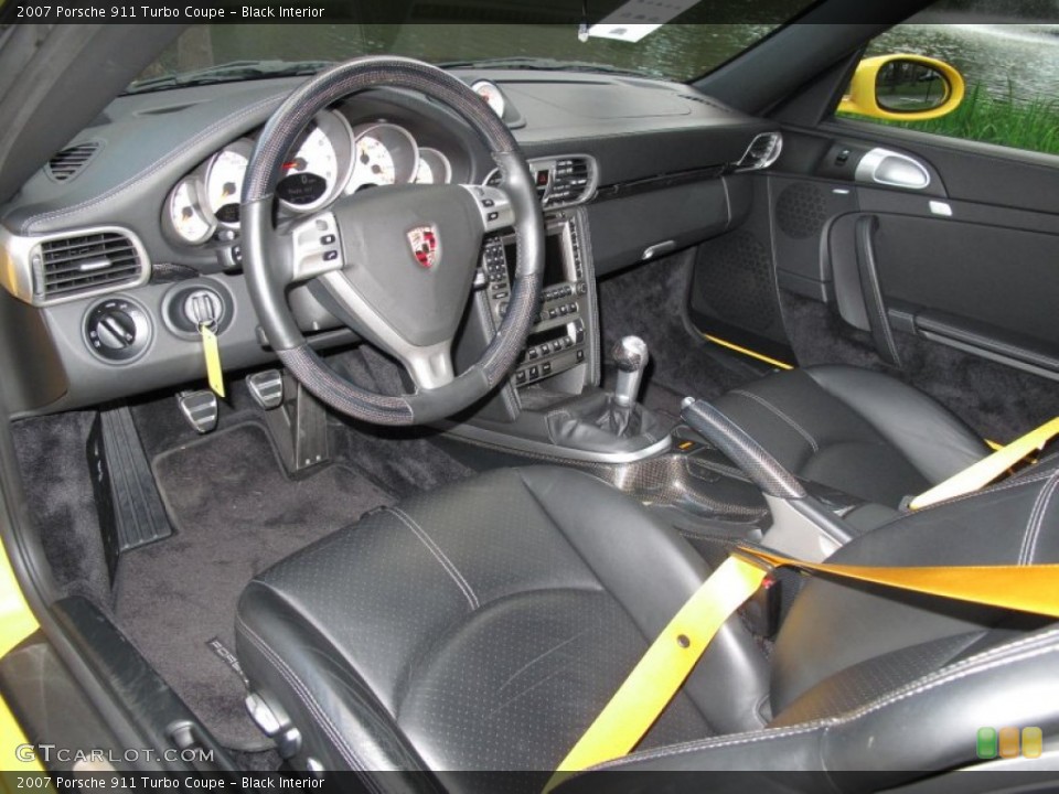 Black Interior Photo for the 2007 Porsche 911 Turbo Coupe #55510808