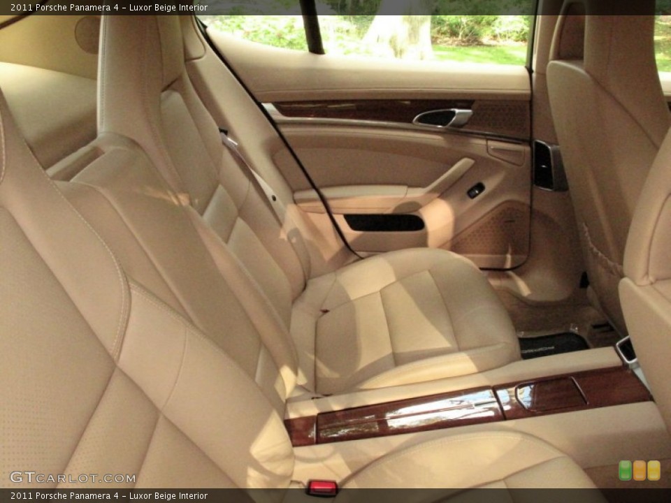 Luxor Beige Interior Photo for the 2011 Porsche Panamera 4 #55511027