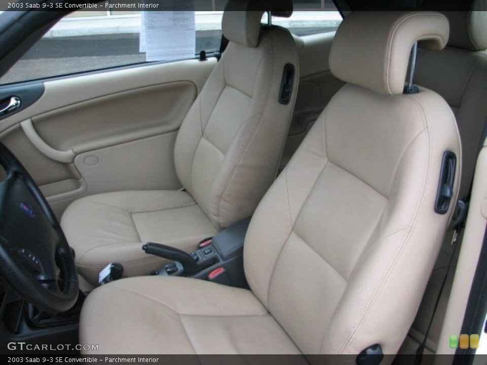 Parchment Interior Photo for the 2003 Saab 9-3 SE Convertible #55515365