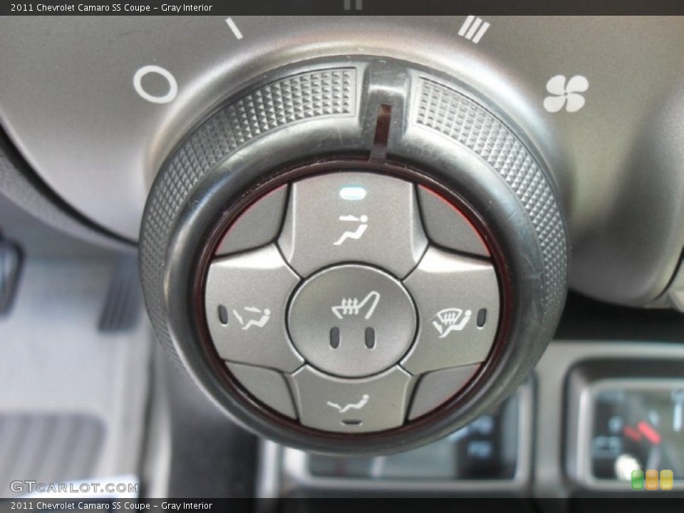 Gray Interior Controls for the 2011 Chevrolet Camaro SS Coupe #55522887