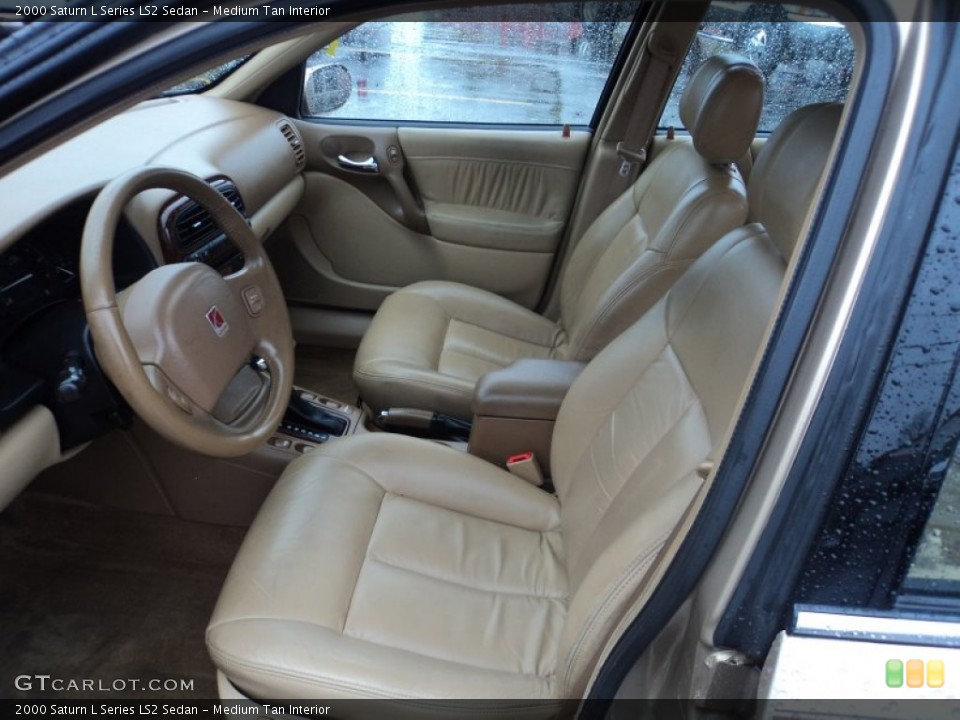 Medium Tan Interior Photo for the 2000 Saturn L Series LS2 Sedan #55524110