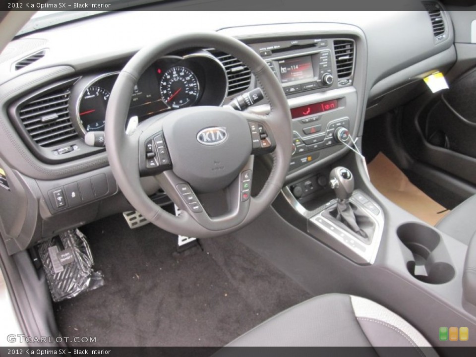 Black Interior Photo for the 2012 Kia Optima SX #55524802