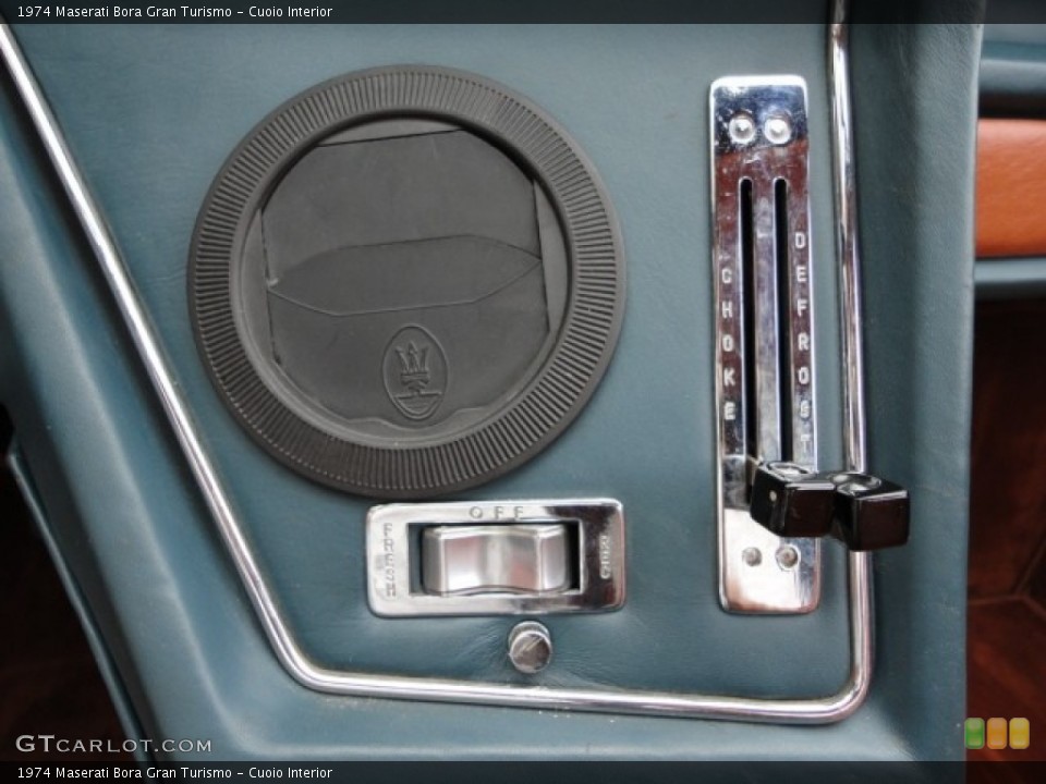 Cuoio Interior Controls for the 1974 Maserati Bora Gran Turismo #55531829