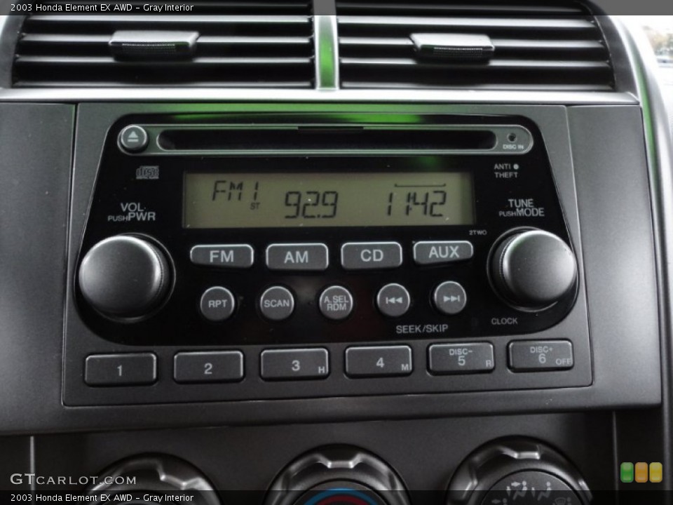 Gray Interior Audio System for the 2003 Honda Element EX AWD #55531991