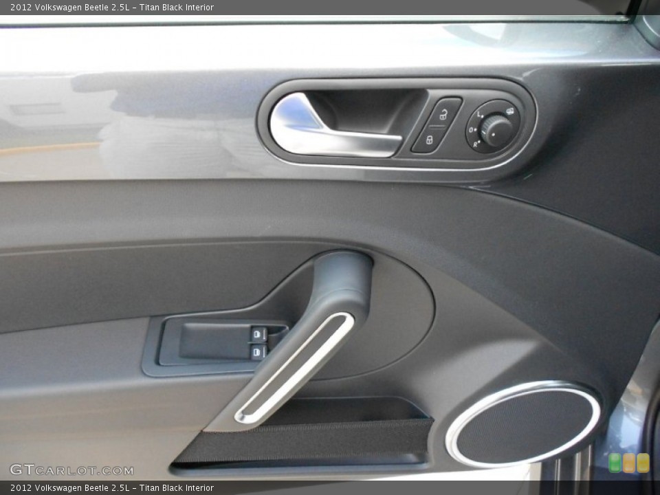 Titan Black Interior Door Panel for the 2012 Volkswagen Beetle 2.5L #55543089